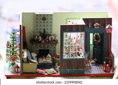 Christmas Doll House. Christmas Interior. 