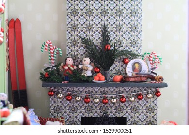 Christmas Doll House. Christmas Interior. 