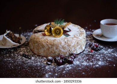 Christmas Fruit Cake Covered In White Fondant With Gold Lace 