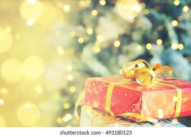 Christmas Gift Box, Holiday Background, Family Holiday