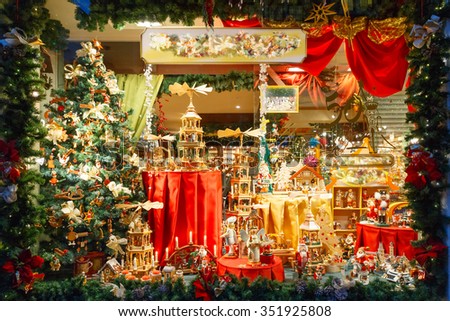 Christmas market decorated and illuminated in Bruges, Belgium. 