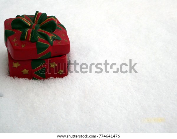 christmas parcel ribbon