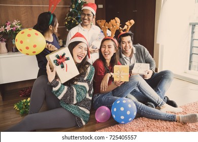 Christmas Party With Asian People 2018 At Home