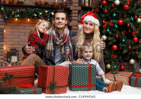 Christmas Photo Family Tree Stock Photo (Edit Now) 514944565