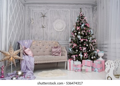 40,222 Christmas studio room Images, Stock Photos & Vectors | Shutterstock