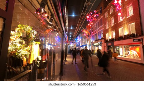 Christmas Shopping In London - Street Time Lapse - LONDON, UNITED KINGDOM - DECEMBER 10, 2019