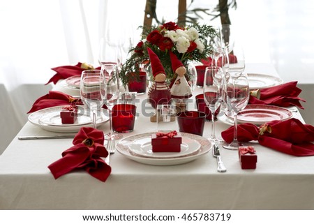 Christmas table setting