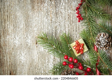 41,940 Red christmas berries with cones Stock Photos, Images ...