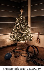 Christmas Tree In Living Room With Race Track And Balloon