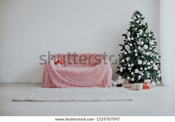 Christmas tree with\
presents new year\
decor