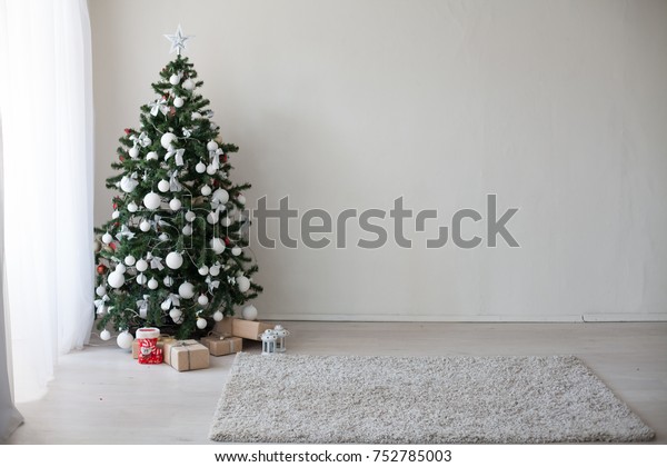 Christmas
tree with presents new year decor 2018
2019