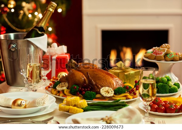 Dîner Noël en Turquie : photo de stock (modifiable) 228009673