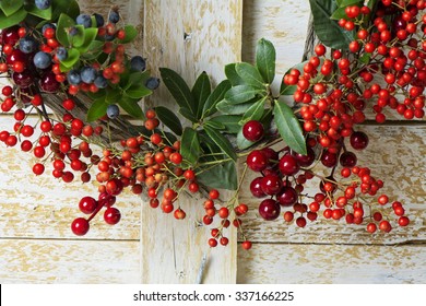 Download Red Berry Wreath High Res Stock Images Shutterstock