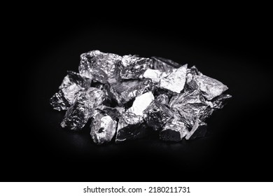 Chromium, A Metallic Chemical Element, Is An Essential Transition Metal For The Manufacture Of Stainless Steel, Or Chrome Pigments.