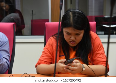 Chulalongkorn University Bangkok Thailand, 28 April 2018 : The Interpreter Are Using The Interpreting Equipment. 