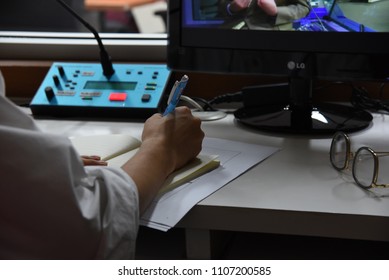 Chulalongkorn University Bangkok Thailand, 28 April 2018 : The Interpreter Are Using The Interpreting Equipment. 