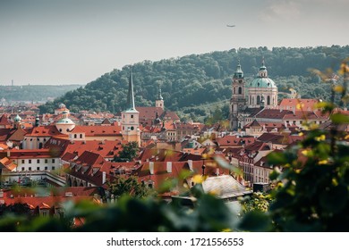 Kirche im Zentrum der Altstadt, Prag 1, Touristensaison, Europa Tourismus, Sehenswürdigkeiten