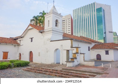 The church complex of La Merced in Cali, Colombia comprises the Notre Dame church, a convent, the museum of religious art and the archeological museum