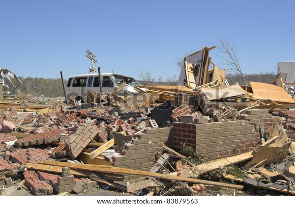 Church destroyed, Cold front\
bringing tornadoes & straight line winds, Declared State of\
Emergency A powerful F3 tornado killed 15 people during the\
night.