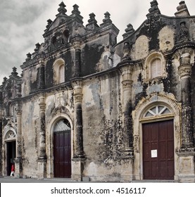  church granada nicaragua