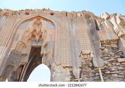 The Church Of The Holy Apostles, Ani Ruins