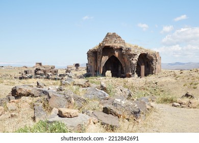 The Church Of The Holy Apostles, Ani Ruins