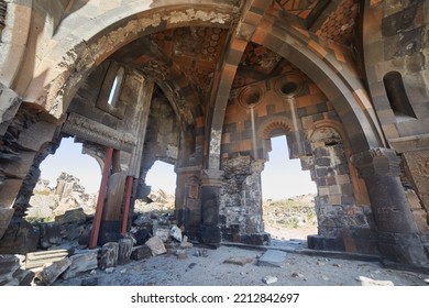 The Church Of The Holy Apostles, Ani Ruins