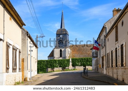 Foto Bild Glockenturm mit Glocken und Kreuz im italienischen Stil / Marciana Alta