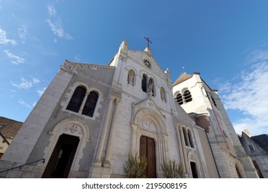 Church Of Sancerre Village In He Loire Valley