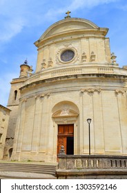 Church Saint-Étienne Uzès In South France