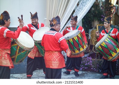 21 Gendang tabuik Images, Stock Photos & Vectors | Shutterstock