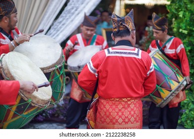 21 Gendang tabuik Images, Stock Photos & Vectors | Shutterstock