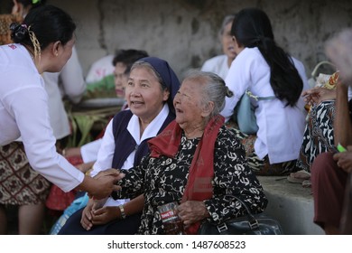 Cigugur Village/Kuningan Distric/West Java/Indonesia - Agustus 24, 2019 : The Servants In The Traditional Ceremony Seren Taun.