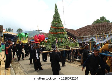 Cikareumbi Villagers Took Part Cultural Event Stock Photo 1628072284 ...