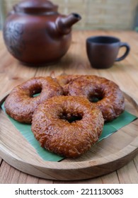 Cincin Is A Traditional Kuih For The Indonesian Bruneian Malay People In The States Of Sabah, Malaysia As Well In Brunei And Indonesia.  