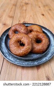 Cincin Is A Traditional Kuih For The Indonesian Bruneian Malay People In The States Of Sabah, Malaysia As Well In Brunei And Indonesia.  