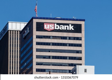 Cincinnati - Circa February 2019: U.S. Bank And Loan Tower. US Bank Is Ranked The 5th Largest Bank In The United States II