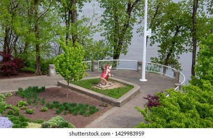 CINCINNATI, OH / USA APRIL 24, 2019: View Of Back Of Flying Pig Statue At The Riverfront Park In Cincinnati Ohio. 