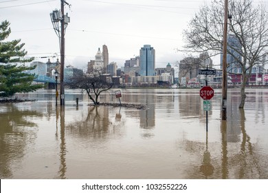 22 Flood 1997 Images, Stock Photos & Vectors | Shutterstock