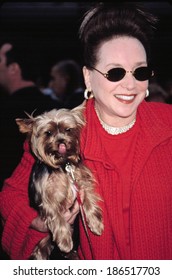 Cindy Adams And Dog At Premiere Of HARRY POTTER & THE CHAMBER OF SECRETS, NY 11/10/2002