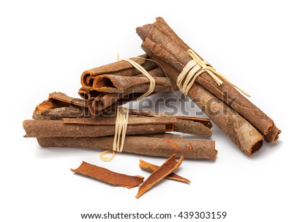 Cinnamomum cassia, called Chinese cassia or Chinese cinnamon, is an evergreen tree originating in southern China.