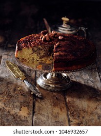 Cinnamon And Carob Cake.