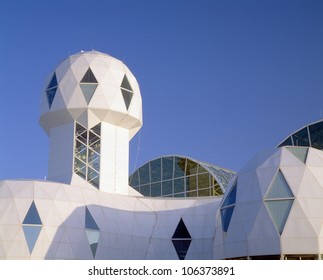 CIRCA 1992 - Biosphere 2, Observatory Tower, Arizona