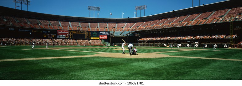 CIRCA 1999 - This is 3Com Stadium. It was formerly known as Candlestick Park. The San Francisco Giants are playing.