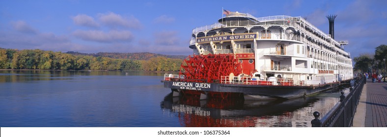 CIRCA 2000 - American Queen Paddlewheel Ship On Mississippi River, Wisconsin