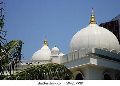 CIRCA 2007: Silat Road Sikh Temple, Singapore