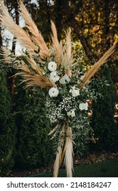 Circle Wedding Arch With Pampass Grass