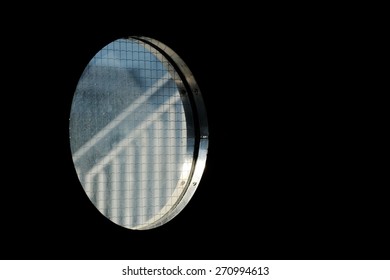 Circle window