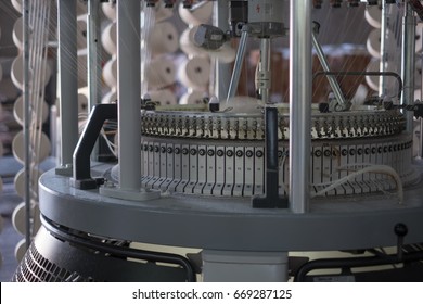 Circular Knitting Machine