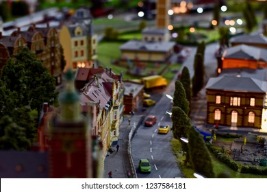 City Diorama With People